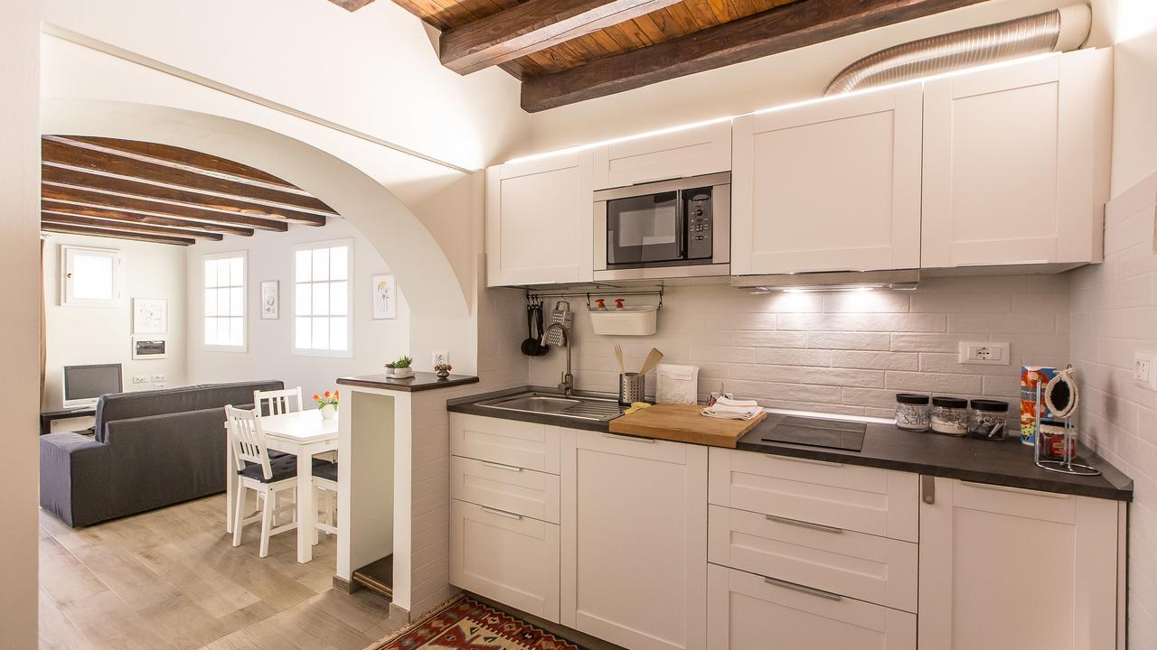 Rental In Rome Trastevere White Esterno foto