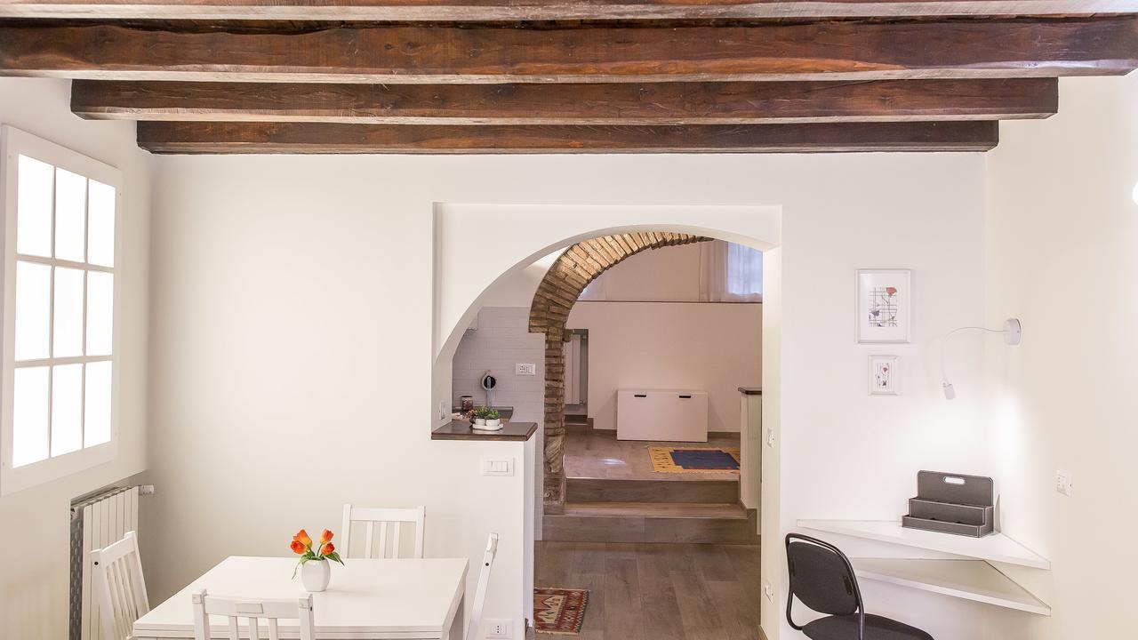 Rental In Rome Trastevere White Esterno foto